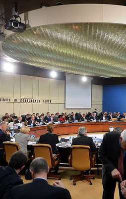 NATO'dan sığınmacı krizine ilişkin destek kararı