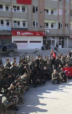 Cizre'de zafer pozları verildi