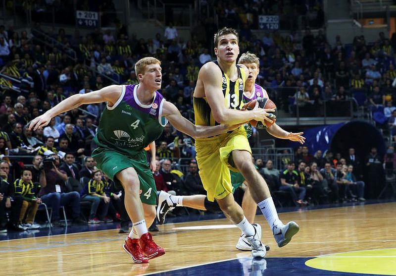Fenerbahçe 7'de 7 yaptı