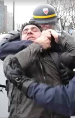 PKK yandaşları Fransız polisinden dayak yedi