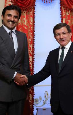 Davutoğlu Katar Emiri Şeyh Temim ile görüştü