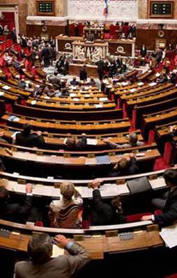 Fransa'da Türkiye'ye PYD tepkisi