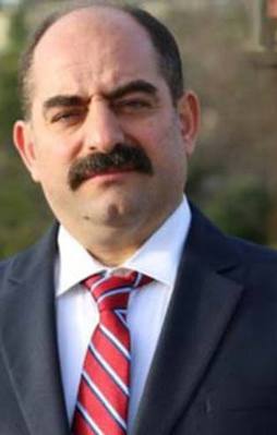 Öz ve Kara Hollanda'ya kaçtı