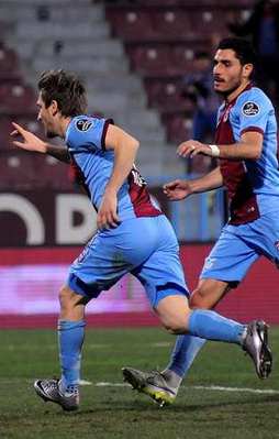 Fırtına'nın yüzü güldü