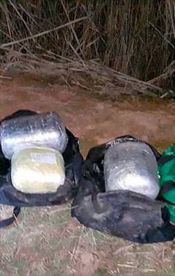 Çantada 50 kilo bomba