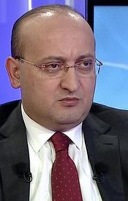 Akdoğan: Halep düşerse 600 bin kişi gelebilir