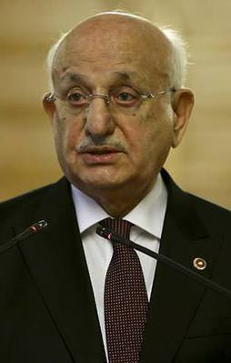 TBMM Başkanı'ndan genel başkanlarına çağrı