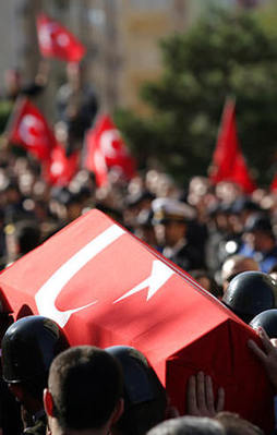 1 asker 1 polis şehit oldu