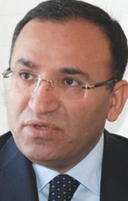 Bakan Bozdağ:Saldırıya sevinenler belhüm edaldir