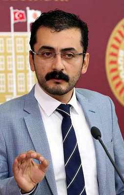 FETÖ’nün CHP’deki tetikçisi PYD’yi savundu