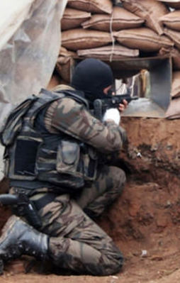 Teröristlere ağır darbe! 8 terörist öldürüldü