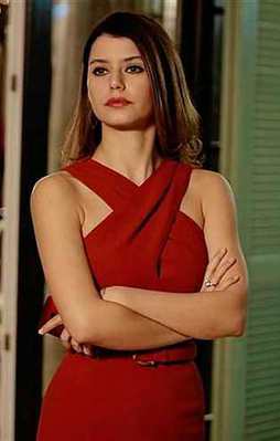 Beren Saat yine PKK'ya tek laf etmedi