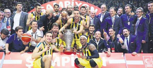 Şampiyon Fenerbahçe