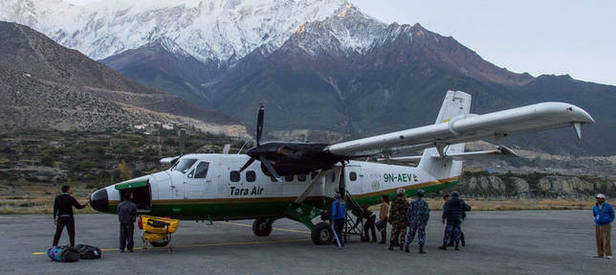 Nepal’de yolcu uçağının enkazı bulundu