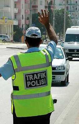 Polis her yerde bu aracı arıyor
