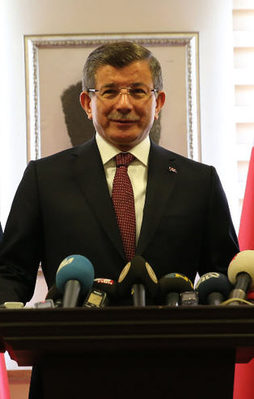 Davutoğlu'ndan önemli açıklamalar