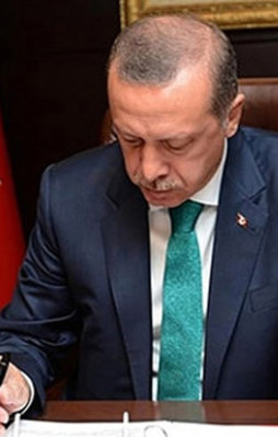 Cumhurbaşkanı Erdoğan'dan YÖK'e atama