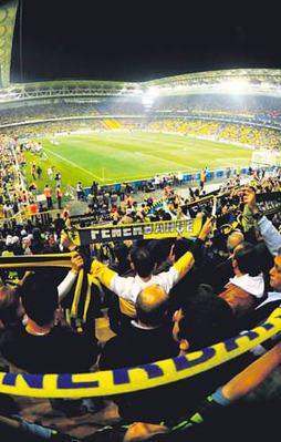 Fener'e hücum var