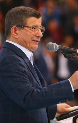 Davutoğlu: Hastalıklı ruh halidir
