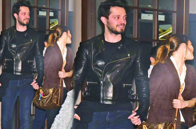 Aslı Enver Murat Boz'un evine taşındı-4