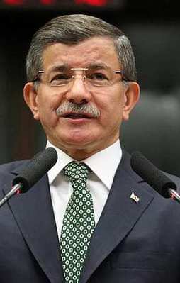 Davutoğlu'ndan 5 maddelik 28 Şubat mesajı