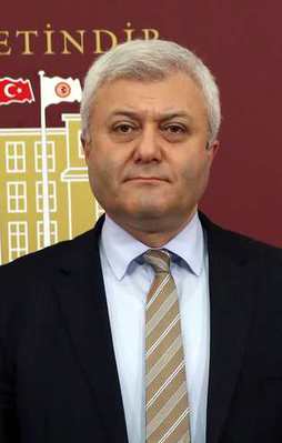 Özkan Cumhuriyet mitingleri için özür diledi