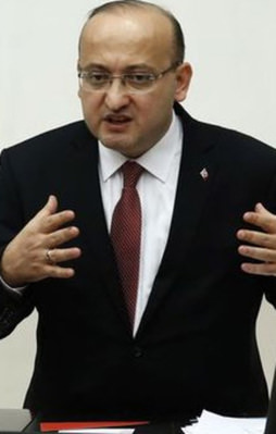 'DAEŞ ne kadar alçaksa YPG de PKK da o kadar alçaktır'