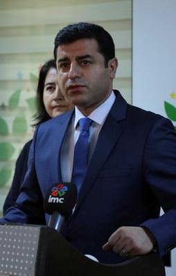 Demirtaş hakkında soruşturma başlatıldı