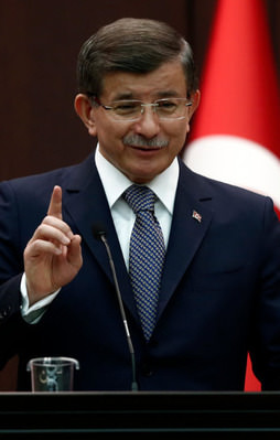 Davutoğlu'ndan önemli açıklamalar