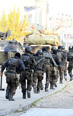 İdil'de 2 bin 500 ev teröristlerden temizlendi
