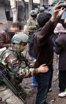 Yaşlı adamı diri diri yaktılar