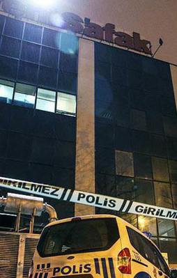 Yeni Şafak ve Yeni Akit gazetelerine saldırıda 5 tutuklama