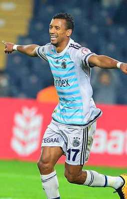Fenerbahçe'de Nani şoku