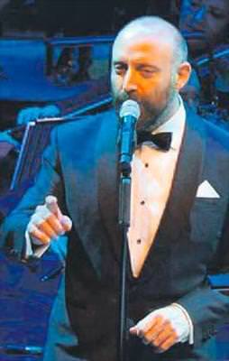 Ergenç'ten Arapça şarkı