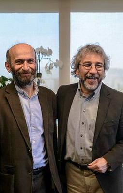 Can Dündar İtalya Başbakanı'na yalvarmış
