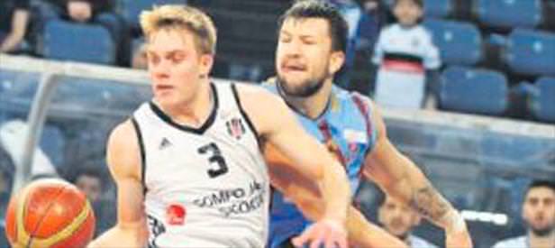 Kartal Trabzon'a acımadı!