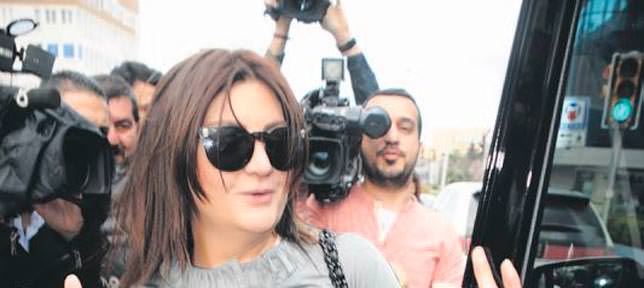 Arabesk Sibel iddialı geliyor