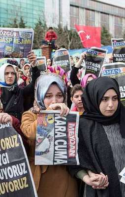 FETÖ'nün abileri firarda ablaları eylemde