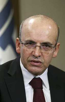 Şimşek taşeron işçilerine tarih verdi!