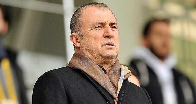 Galatasaray'da yer yerinden oynayacak-1