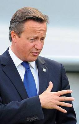 Cameron ile Obama arasında Libya gerginliği