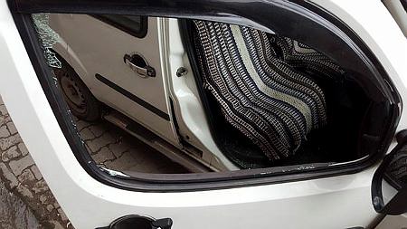 PKK'lı teröristler evini terk etmek isteyenlere ateş açtı-1