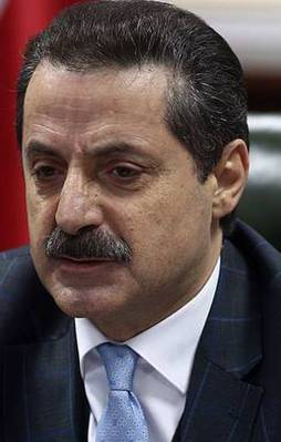 Bakan Çelik süt fiyatlarına müdahale talimatı verdi