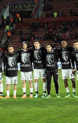 Avni Aker'de birlik mesajı: ''anKARA''