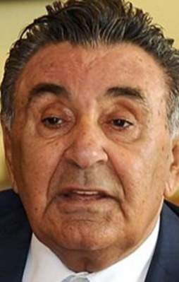 Aydın Doğan ekonomi batmadı diye isyan etti