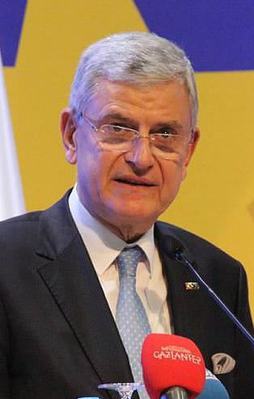 “AB vize uygulaması Haziran'da kaldırılabilir"