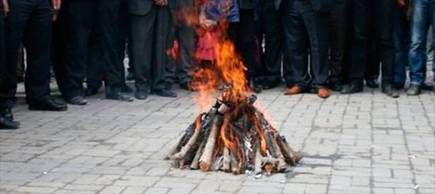 Nevruz’a yasak