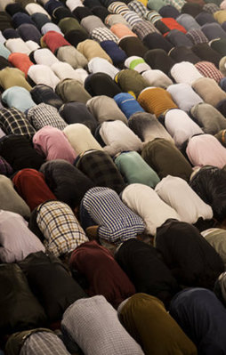 Batı'da ne kadar Müslüman var?