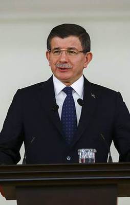 Davutoğlu'ndan önemli açıklamalar