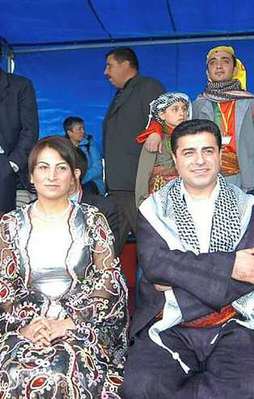 Valilik Diyarbakır'daki Nevruz'a izin verdi